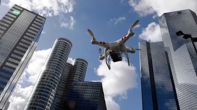 Vidéo : un drone a failli percuter un avion de ligne