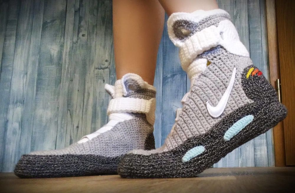 Retour vers le Futur : les Nike Air Mag de Marty maintenant en version chaussons