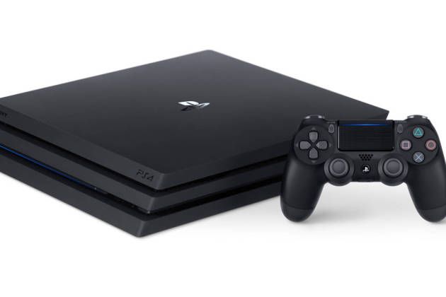 La PS4 et la Xbox One + FIFA 18 en soldes à moins de 300€