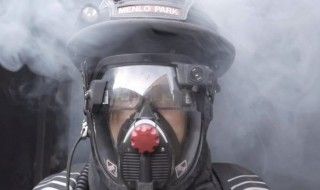 C-Thru : ce casque de pompier utilise la réalité augmentée pour voir à travers la fumée