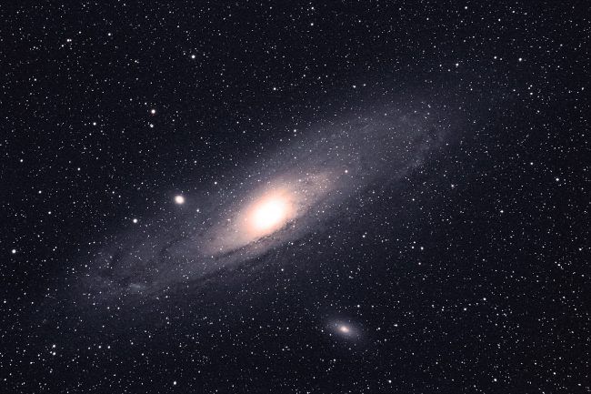 Le Nuage de Magellan fonce droit sur la Voie Lactée