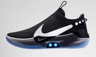 Nike Adapt BB : des baskets auto-laçantes contrôlées par votre smartphone