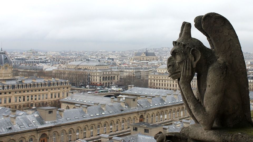 Bientôt une série sur l'incendie de Notre-Dame de Paris #2