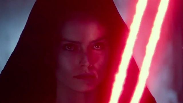 Star Wars 9 : des images fuitées de l’Empereur et de Kylo Ren dévoilent 2 énormes spoilers #2