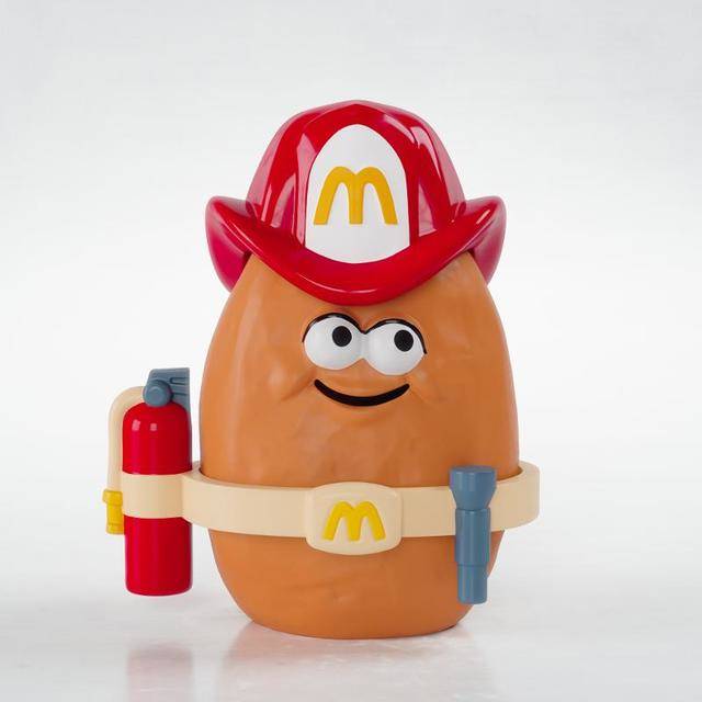McDonald's célèbre le Happy Meal avec des jouets des années 90