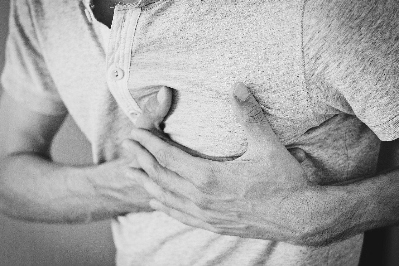 Des défibrilateurs connectés pour prévenir les risques cardiovasculaires