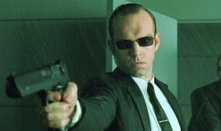 Matrix 4 : Hugo Weaving répond aux rumeurs concernant le retour de l'agent Smith
