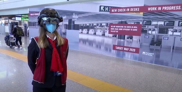 Coronavirus : des casques intelligents à balayage thermique dans l'aéroport de Rome