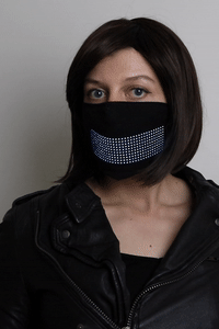 Coronavirus : ce masque LED permet d'afficher un message animé #2