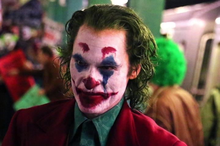 Joker : Joaquin Phoenix de retour dans deux suites #5