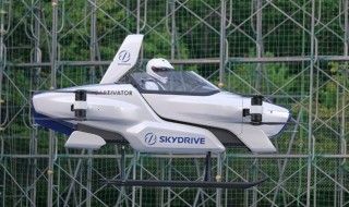 Une voiture volante japonaise réussit son premier vol habité