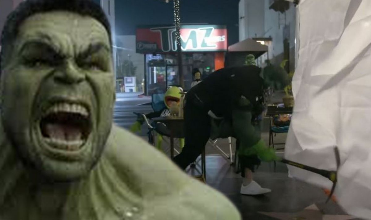Hulk aperçu entrain de pulvériser l'étoile de Donald Trump sur Hollywood Boulevard