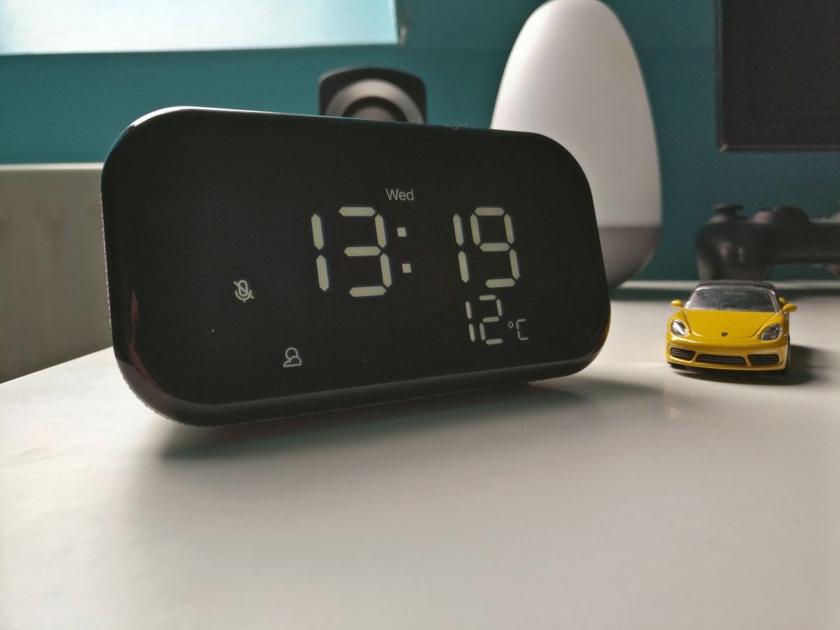 Lenovo Smart Clock Essential : un réveil connecté avec assistant Google #3