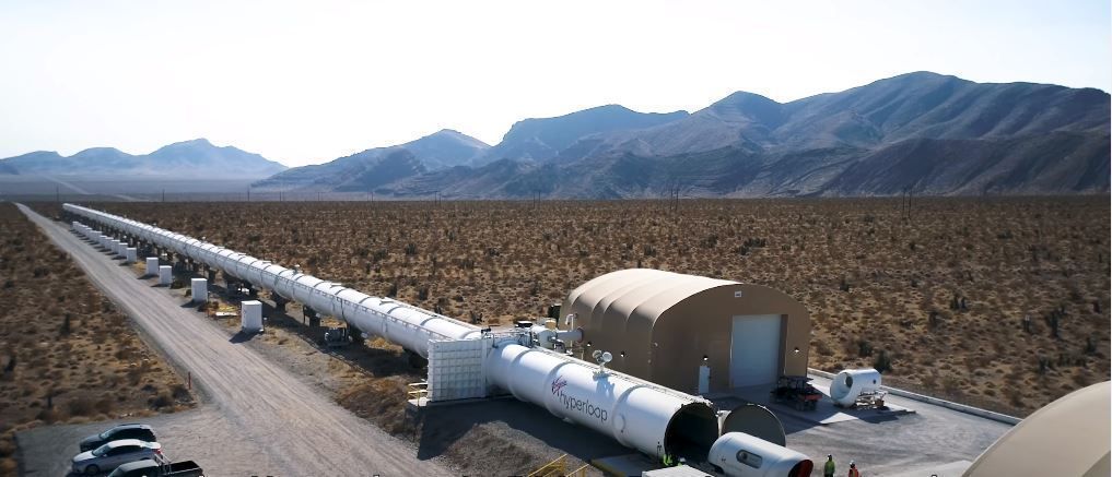 L'Hyperloop a été testé avec deux passagers humains