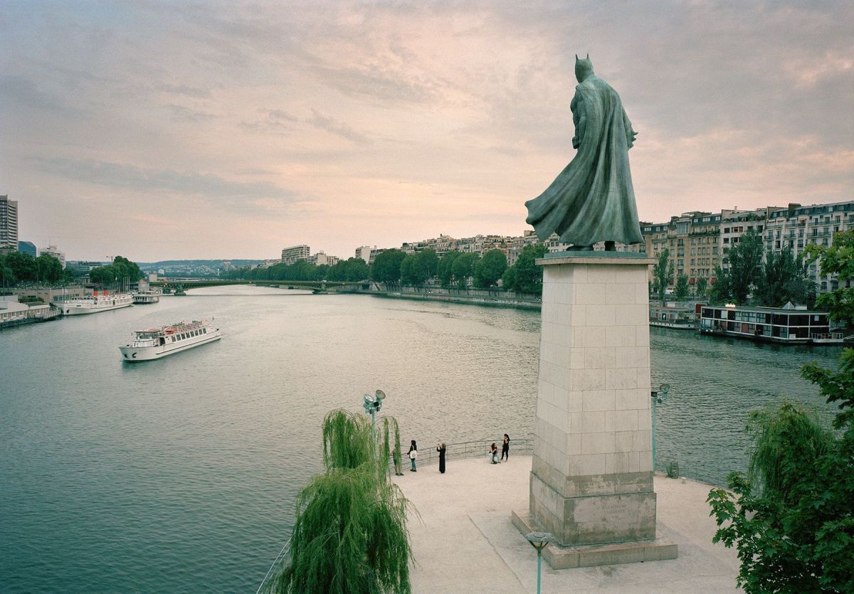 Monuments : des statues de Batman, Hulk, Shrek et Dark Vador dans les rues de Paris #2