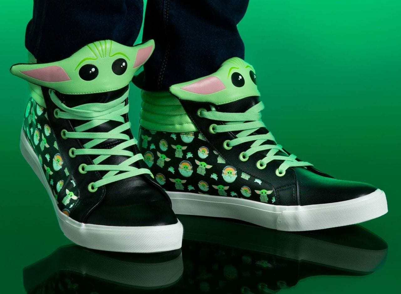 Star Wars : allez vous craquer pour les sneakers Baby Yoda ? #2