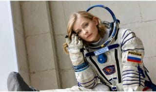 Tom Cruise se fait doubler par une actrice russe dans la course à l'espace