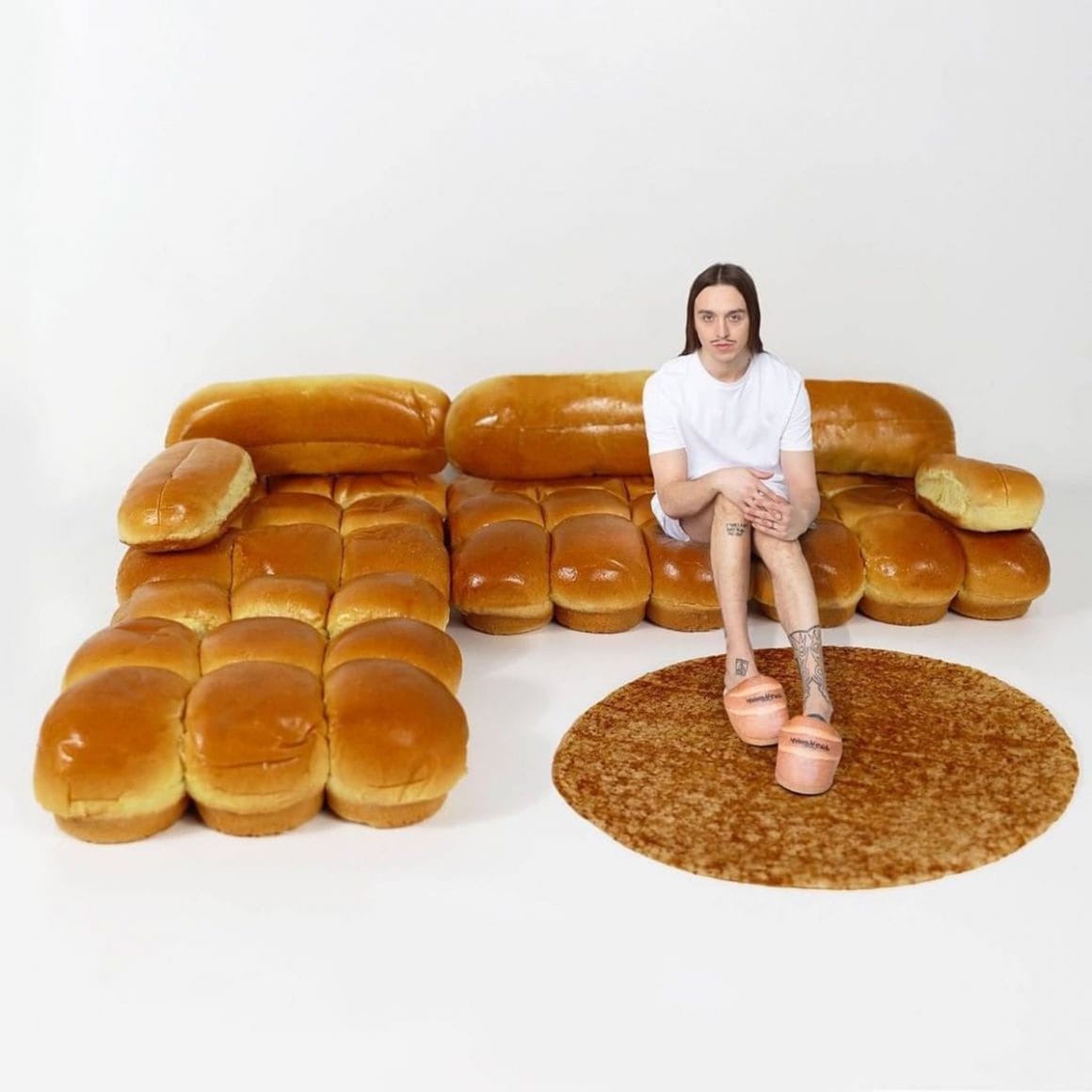 IKEA imagine un canapé en pain brioché