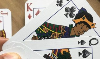 Afrö, un jeu de cartes inclusif