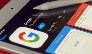 Google perd 100 milliards de dollars à cause d'une erreur de son IA Bard