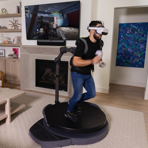 Le tapis Omni One pour se déplacer dans les jeux VR disponible à la vente #2