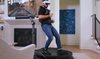 Le tapis Omni One pour se déplacer dans les jeux VR disponible à la vente