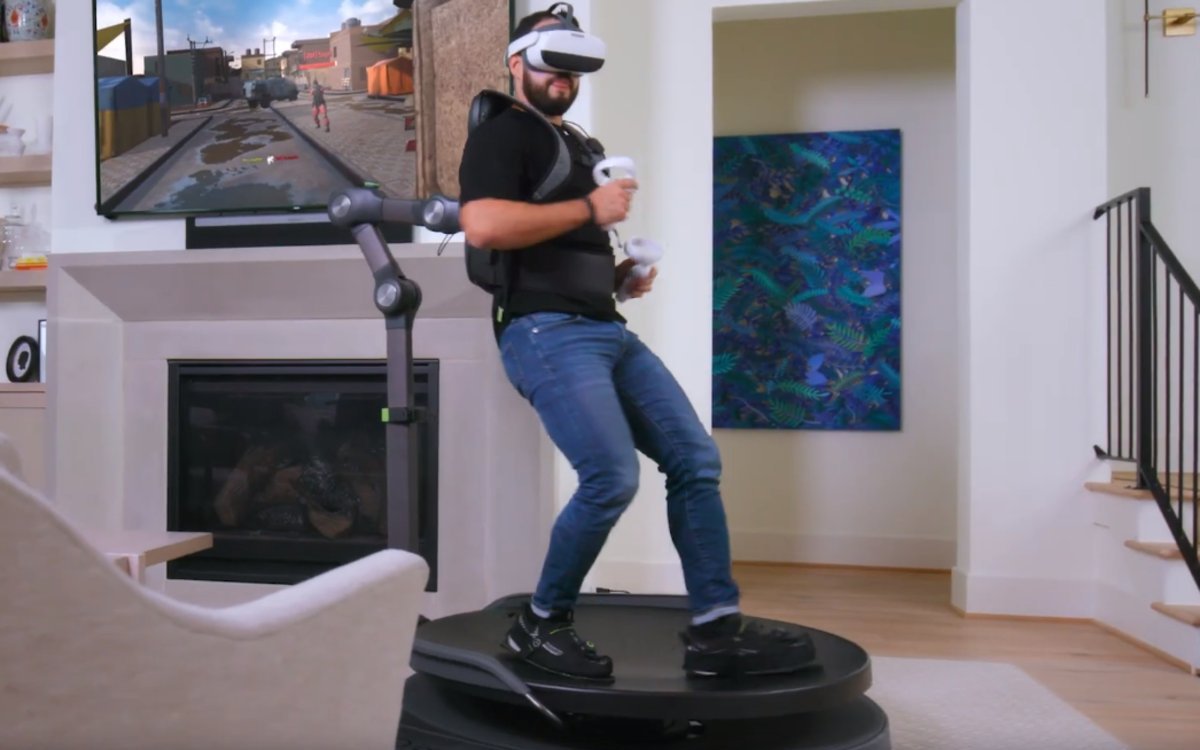 Le tapis Omni One pour se déplacer dans les jeux VR disponible à la vente