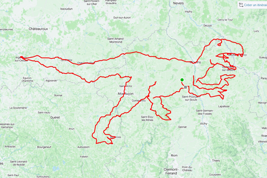 Quatre cyclistes français battent le record du monde du plus grand dessin réalisé avec un GPS #2