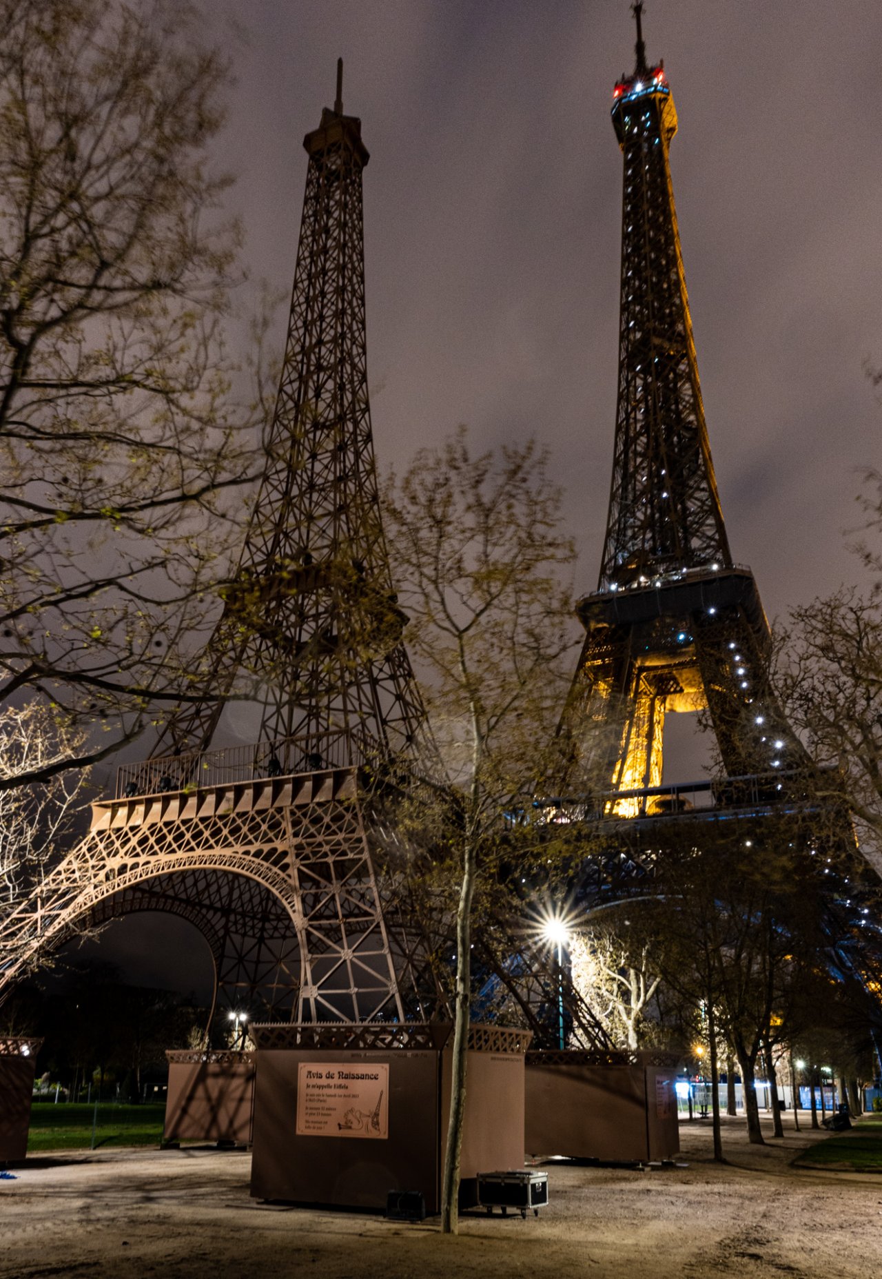 Il y a désormais 2 Tours Eiffel à Paris #2