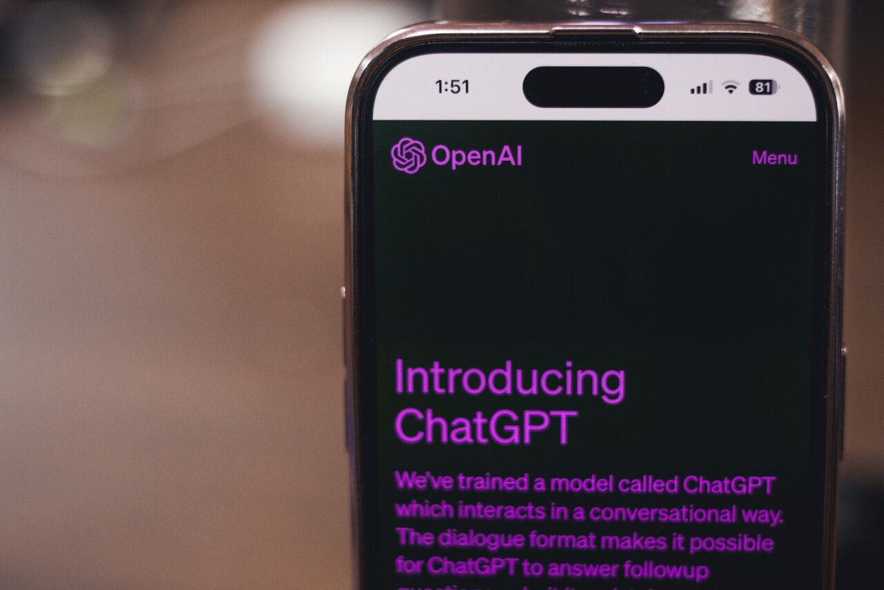 L’application ChatGPT pour iPhone est plus puissante que la version web