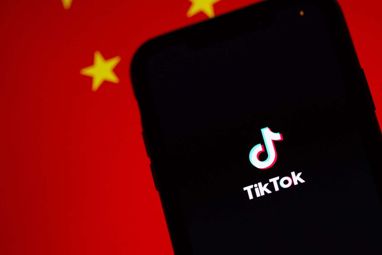 TikTok lance Grace, une IA pour concurrencer ChatGPT