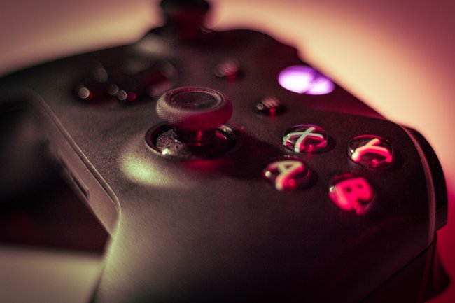 Les manettes et produits sans fils Xbox sans licence officielle seront bientôt bloqués sur les consoles de Microsoft #2