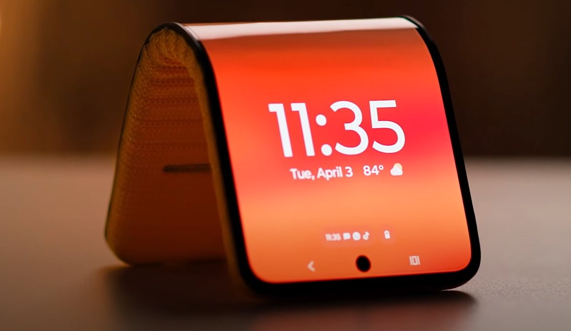 Motorola dévoile un smartphone qui se porte au poignet #4