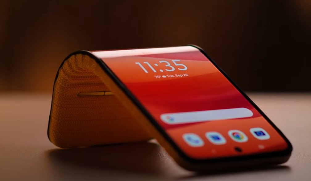 Motorola dévoile un smartphone qui se porte au poignet #5