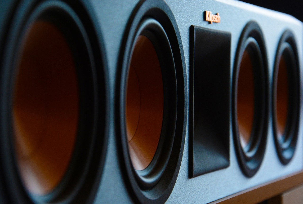 Offre de streaming musical : quelle qualité audio choisir, Hi-Fi ou Hi-Res ?